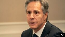 美国国务卿布林肯2022年9月23日在纽约召开的第77届联大会议上表示，美国已经向俄罗斯清楚表明，"俄罗斯应'停止'在乌克兰冲突中'对核武器的随便谈论'"。