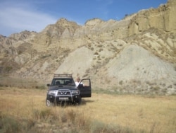 "ნაკრესის" მკვლევარი ბეჟან ლორთქიფანიძე ვაშლოვანის ნაკრძალში, 2011 წელი