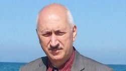 Vaqif Sultanlı Amerikanın Səsinə danışır