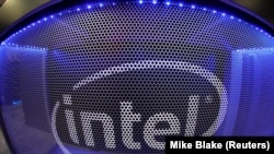 美国电脑芯片制造商英特尔的标志