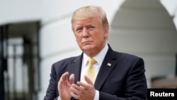 도널드 트럼프 대통령이 30일 워싱턴 백악관에서 열린 2019 NCAA 디비전 챔피언 초청 행사에 참가했다. 