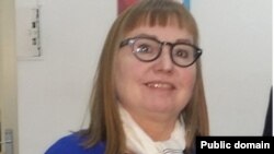 ኪቲ ከርት የሕዝብ ግንኙነትና የፖለቲካ ስልት ባለሞያ