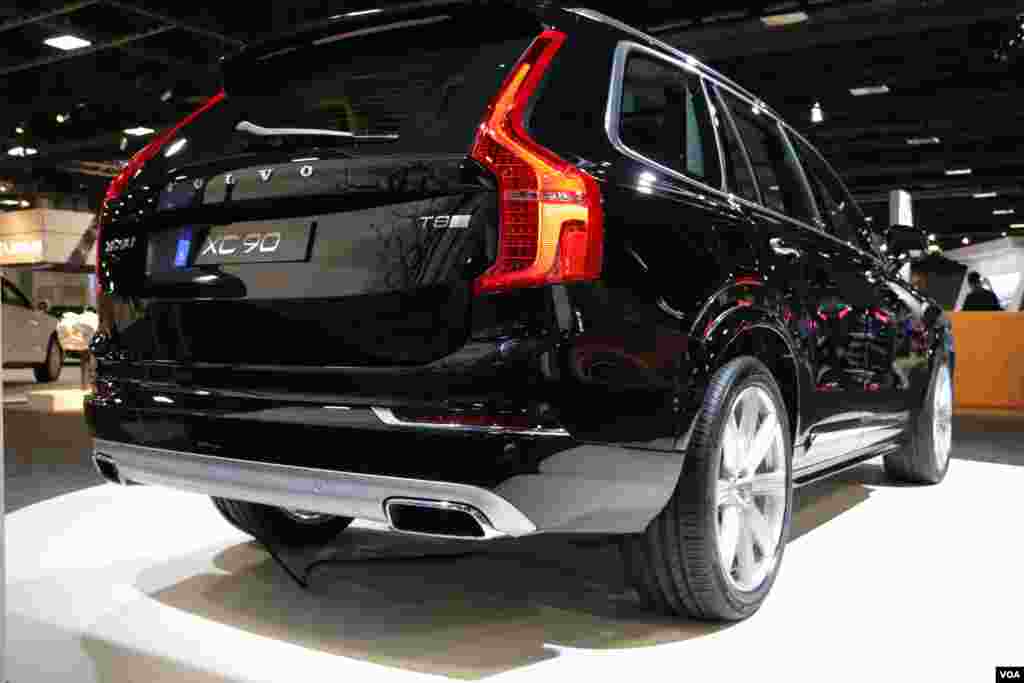 2015 沃尔沃 XC 90 车尾