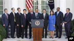 အမေရိကန် ပြည်ထောင်စုရဲ့ စီးပွားရေး ပြဿနာတွေက လွှတ်တော် ရွေးကောက်ပွဲ လှုပ်ရှားမှုတွေမှာ လွှမ်းမိုးနေပါတယ်။