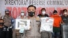Kapolda Sumut, Irjen Pol Panca Putra Simanjuntak, merilis pengungkapan kasus pembunuhan terhadap pemimpin redaksi media daring lokal di Kabupaten Simalungun, Sumut, Kamis 24 Juni 2021. (Courtesy: Humas Polda Sumut)