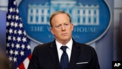 برای دومین بار در این هفته کنفرانس خبری سخنگوی کاخ سفید فقط به صورت صوتی برگزار شد و دوربین های تلویزیون به آن راه نیافتند.