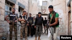 Pemerintah AS mungkin akan mempersenjatai tentara pemberontak Suriah setelah Iran dan Hizbullah Lebanon membantu pasukan pemerintah Suriah (foto: dok). 