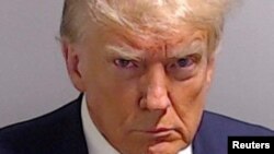 ኣብ ቤት ፍርዲ ጆርጂያ ዝተላዕለ ስእሊ ትራምፕ