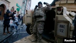 وێنەی سەربازێکی ئەمریکایی لە پۆڵەندا-ئەرشیف