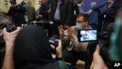 در ایران تاکنون ۱۲۴ هزار و ۱۹۳ دز واکسن تزریق شده است