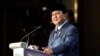 Menteri Pertahanan Indonesia Prabowo Subianto dalam sidang pleno dalam Dialog Shangri-la International Institute for Strategic Studies (IISS) ke-19, forum pertahanan dan keamanan tahunan Asia, di Singapura, Sabtu, 11 Juni 2022. (AP/Danial Hakim)