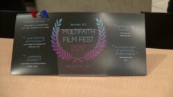 VOA Pop News Edisi Ramadan: Buku Amina's Voice, Bazaar Ramadan dan Nike Pro-Hijab (2)