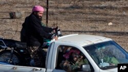  دهها گروه مسلح در سوریه حضور دارند. 