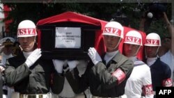 Türkiyədə yolkənarı partlayış bir neçə əsgəri yaralayıb