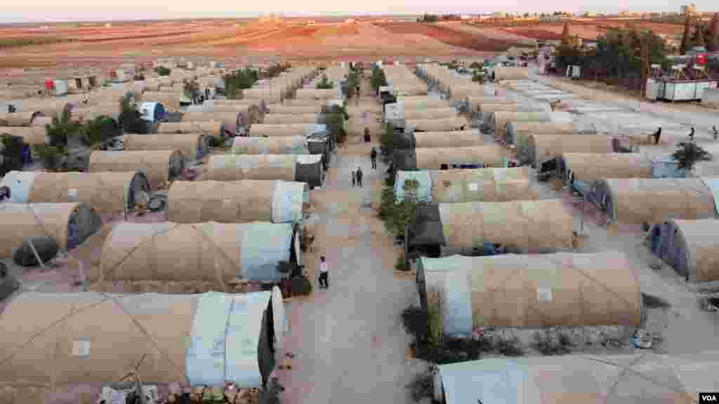 Derbiderbên Efrînî