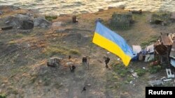 Snake Island kipo takribani kilomita 140 kusini mwa Ukraine