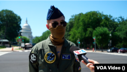 乌克兰空军航空部队著名飞行员，呼号“JUICE”。 2022年6月25日在美国华盛顿特区接受美国之音采访。