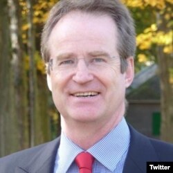 데이비드 슬린 북한주재 초대 영국대사.