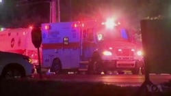 VOA英文视频:夺走枪手武器的华夫饼屋英雄