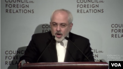 آقای ظریف در این نشست سیاست های جمهوری اسلامی ایران را برای حاضران تشریح کرد. 