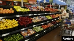 Hayekin nəzəriyyəsi praktikada – Amerikada supermarket.