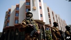 Pasukan keamanan Mali mengamankan ibukota Bamako (foto: ilustrasi).