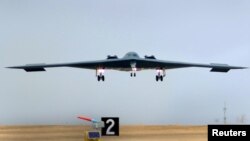 미 공군 지구권타격사령부 소속 B-2 전락 폭격기. 미군은 지난 3월 한국과의 연례합동군사훈련에 B-2 폭격기를 파견했다. (자료사진)