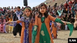 نەوڕۆز لە کوردستانی ئێران، تەنگیسەر، سنە