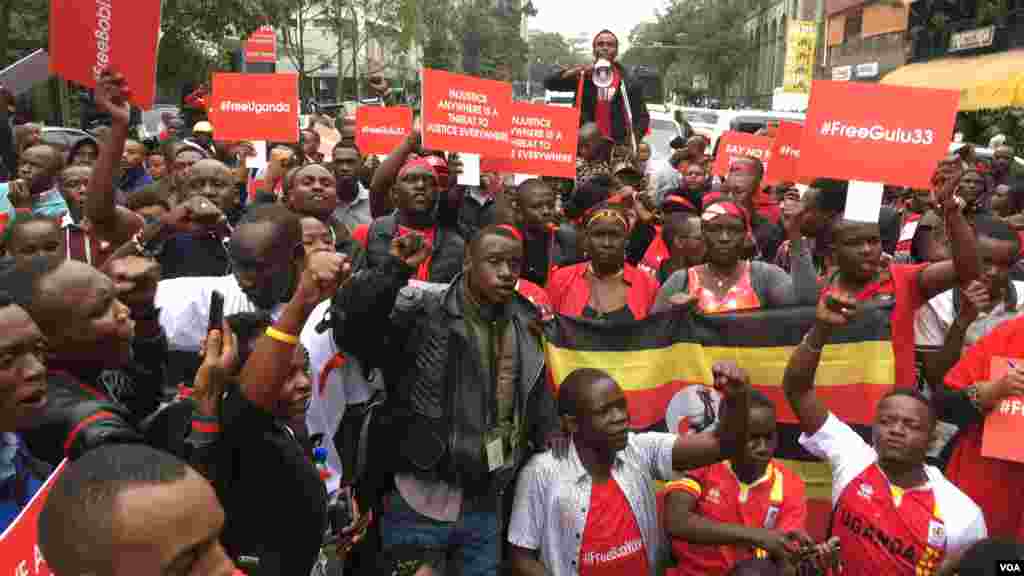 የኡጋንዳ መንግሥት ሮቤርት ኪያጉላኚን እንዲፈታ በናይሮቢ ሠልፍ ተደረገ