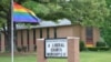 The sign outside Wedgewood Church in Charlotte, North Carolina, April 2016. (W. Gallo/VOA)