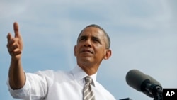 2013年10月3日，美国总统奥巴马在马里兰州发表讲话的照片。
