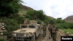 阿富汗特种部队在楠格哈尔省东部地区巡逻。（资料照片）