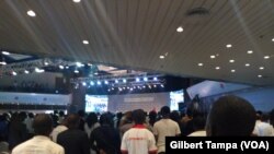 Des participants pour à la cérémonie d'ouverture du forum, Abuja, Nigeria, le 26 juillet 2019.(VOA/Gilbert Tampa)