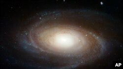 Asal usul bintang-bintang dan galaksi-galaksi akan mulai diselidiki dengan menggunakan teleskop Square Kilometer Array yang akan ditempatkan di tempat terpencil di gurun Australia Barat (foto: Dok).