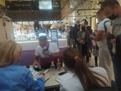 Punkt za vakcinaciju u sarajevskom tržnom centru