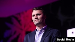 资料照片：活动人士查理·科克。