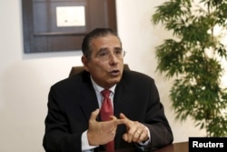 巴拿马的丰塞卡律师事务所的创始人之一拉蒙·冯塞卡