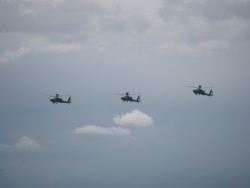 台湾军方本周进行为期5天4夜的年度汉光演习，压轴的三军联合反登陆作战于周四（7月16日）展开（美国之音黄丽玲摄）