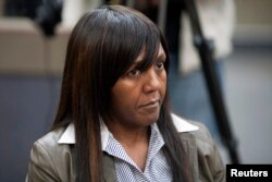 La petite fille de Nelson Mandela, Ndileka Mandela, lors d'un procès, en Afrique du sud, le 2 juillet 2013.