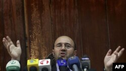 Əfqanıstanın Mərkəzi Bankının rəhbəri ölkədən qaçıb