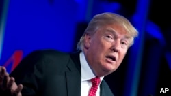 여론조사 결과 공화당 후보 가운데 지지율 선두를 달리고 있는 도널드 트럼프 후보 (자료사진)