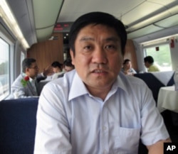 铁道部宣传部副部长郭文强