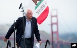 سندرز در یکی از آخرین سخنرانی هایش در سان فرانسیسکو در ایالت کالیفرنیا