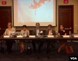 加州大学圣迭戈分校星期一在华盛顿举行的有关中国19大的研讨会。