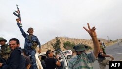 Human Rights Watch Liviya üsyançılarını insan haqlarına hörmət etməyə çağırır