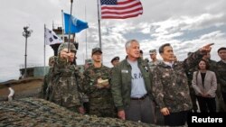 چاک هیگل، وزیر دفاع آمریکا، در کره جنوبی. دوشنبه ۳۰ سپتامبر ۲۰۱۳