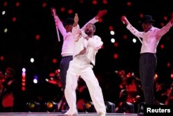 Recording artist Usher performs during the halftime show of Super Bowl LVIII at Allegiant Stadium. (Kirby Lee-USA TODAY Sports)