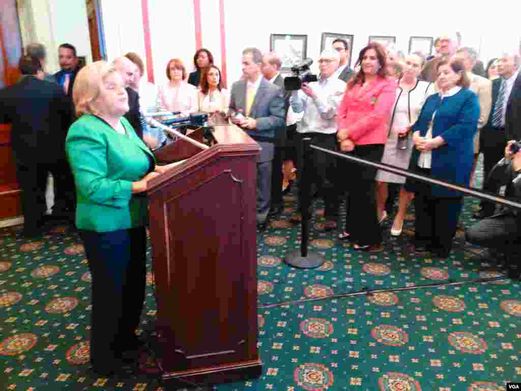 خانم الینا رز لتینین، یکی از&nbsp; نمایندگان فلوریدا از جمله کسانی بود که نوروز را تبریک گفت.