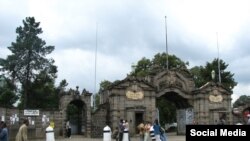 Kara Yuuniversitii Finfinnee (Suuraa faayilii)