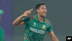 মুস্তাফিজুর 'ফিজ' রহমানঃ সেরা ব্যাটারদের জন্য দুঃস্বপ্ন হতে পারেন। ফাইল ফটোঃ ১৩ অক্টোবর, ২০২৩।